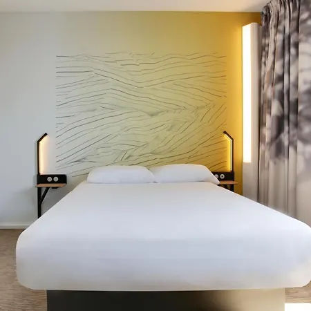 Croix Blandin Hotel 3*