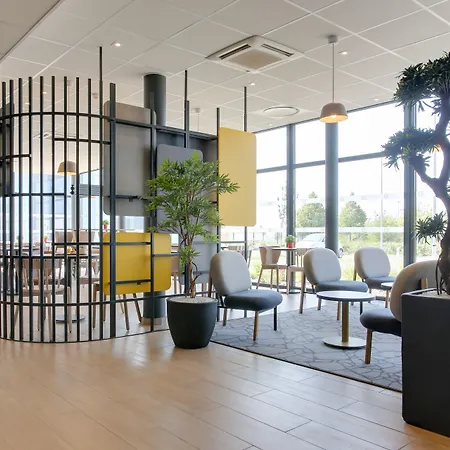 מלון Croix Blandin