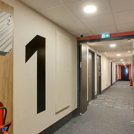 Croix Blandin מלון 3*