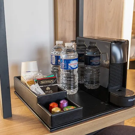 Hotel Croix Blandin 3*