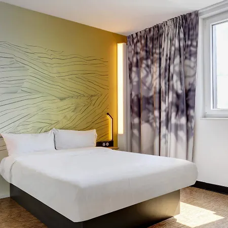 Hotel Croix Blandin Reims