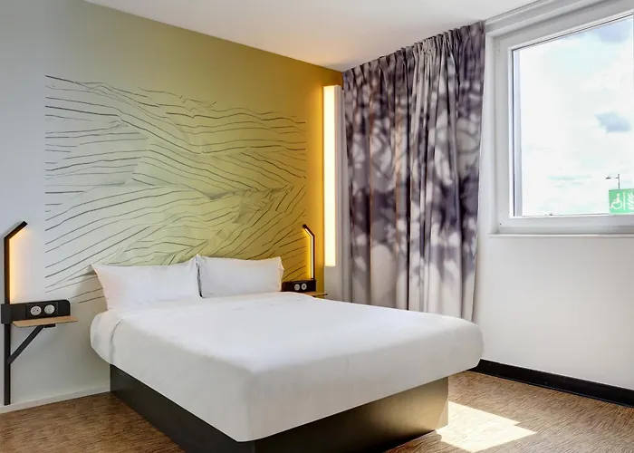 Hotel Croix Blandin Reims