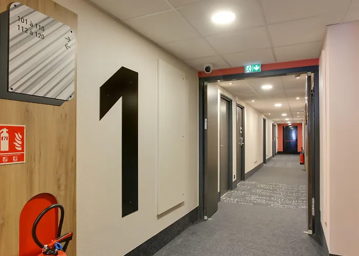 Croix Blandin Hotel 3*